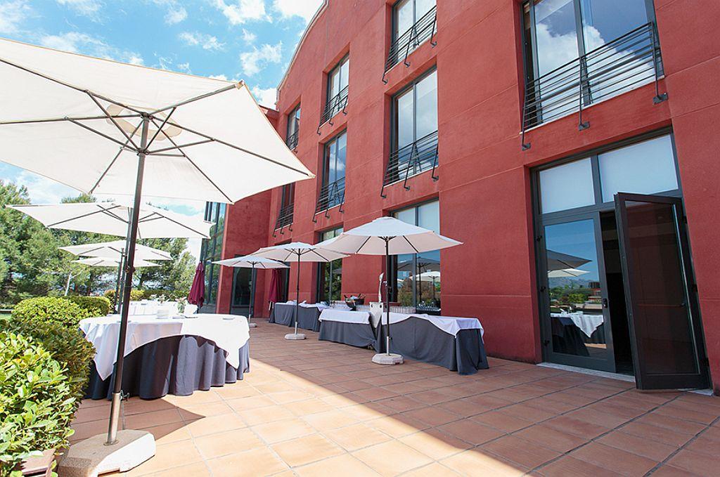 Hotel Barcelona Golf Resort 4 Sup Сан-Естеве-Сесрувірес Екстер'єр фото